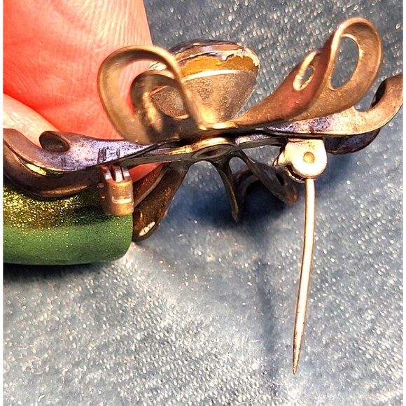 VINTAGE Costume Jewelry PIN BROOCH  Clear Glass Center Silvertone FLOWER - Picture 6 of 7